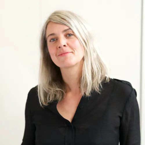 Charlotte R headshot